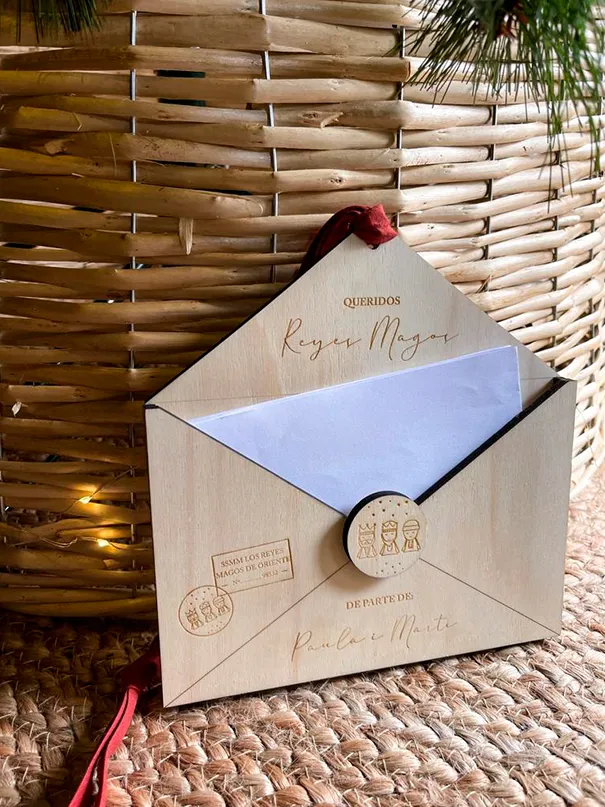 Sobre de madera Reyes Magos o Papá Noel