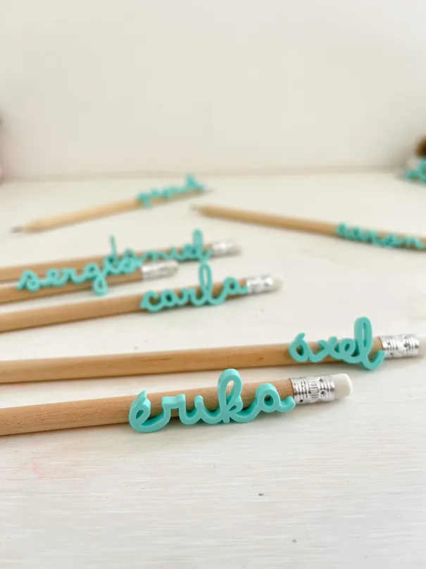 Lápices personalizados colores