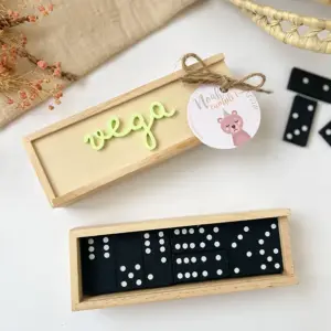 Domino con nombres
