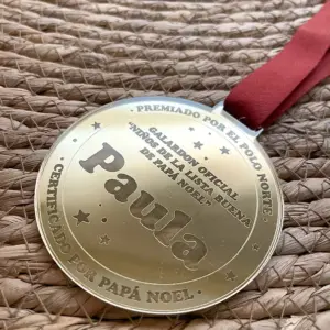 Medalla lista buena de Papá Noel