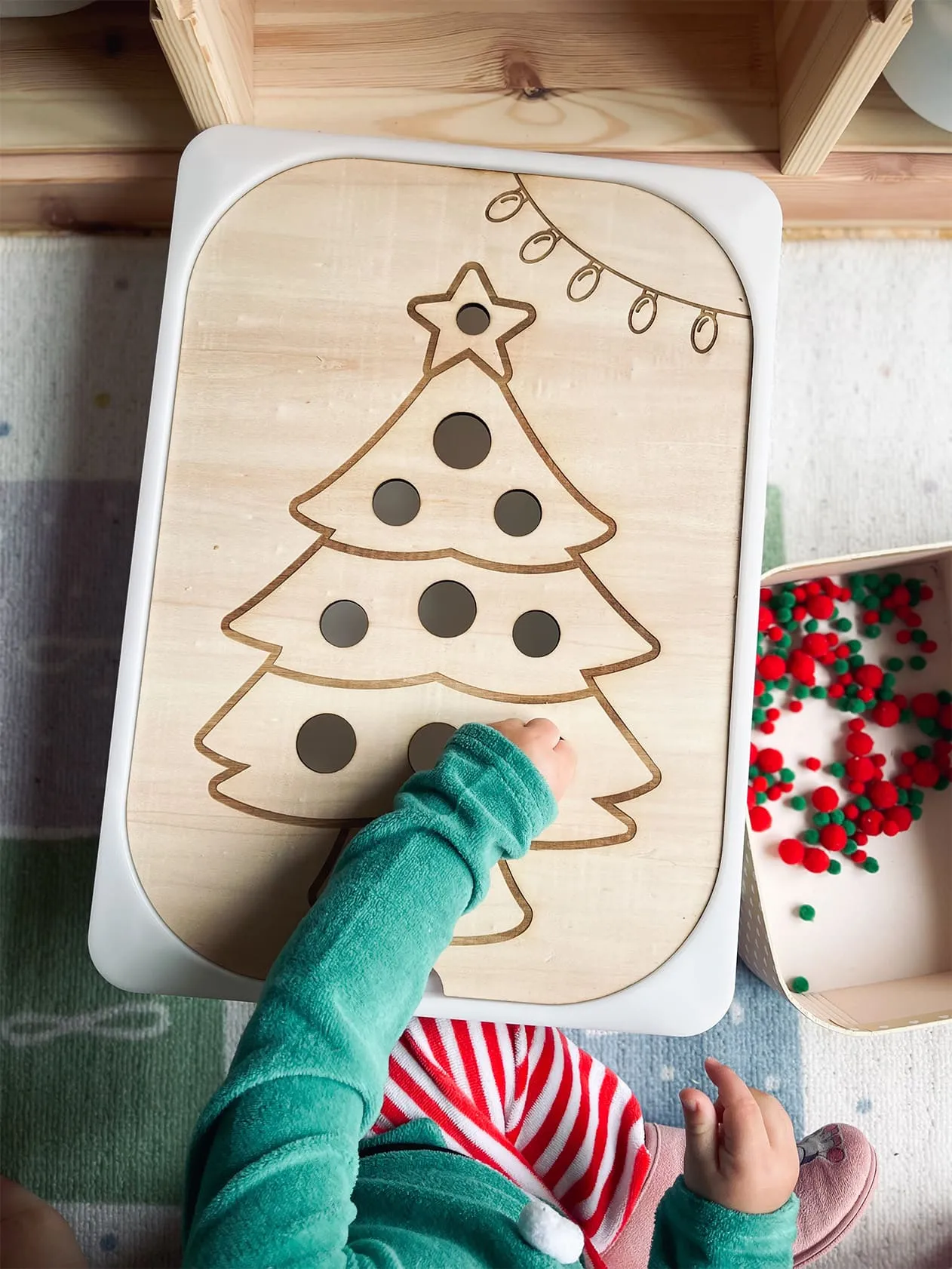 Inserto sensorial trofast "Árbol navidad"- bandeja pequeña